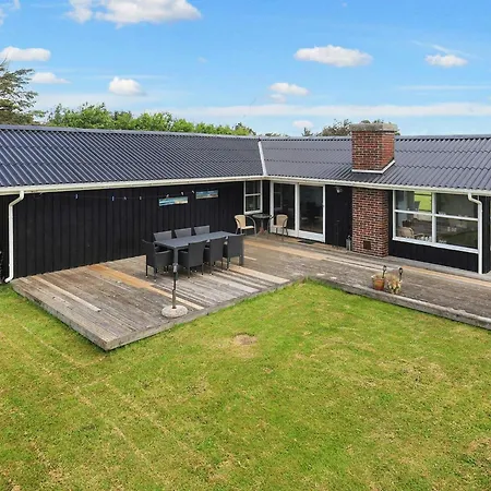 Holiday home Iv