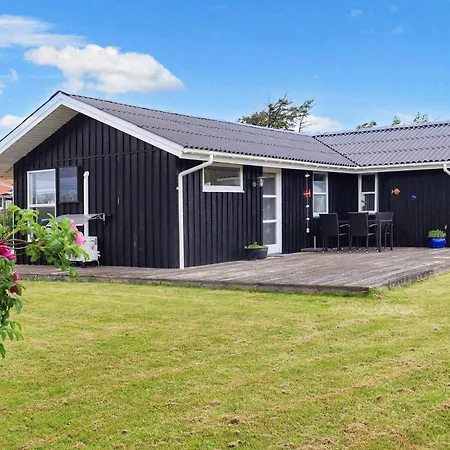 Holiday home Iv Lokken